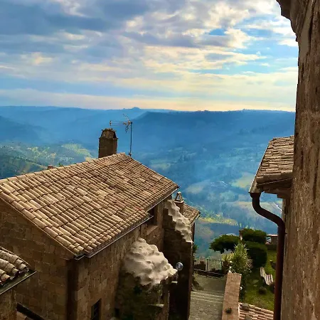 La Sorpresa Di Civita Apartment *